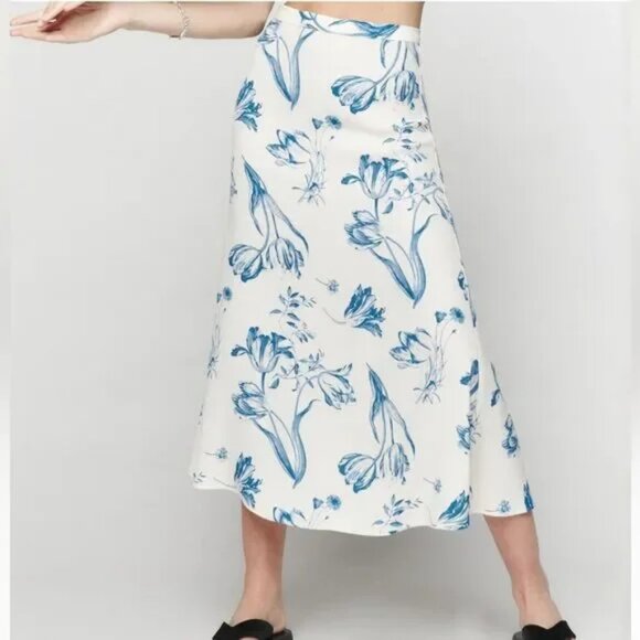 Reformation Dresses & Skirts - NEW Reformation Floral Bea Midi Skirt in Lisse Blue / Ecru Size 6 #1530
